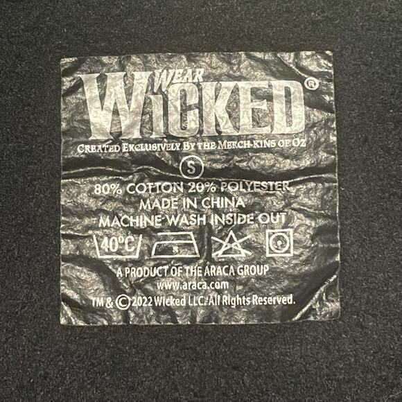 Wicked Musical Hoodie Mens Small Black Green Zip Up Graphic Sweatshirt 2022 - Picture 4 of 6